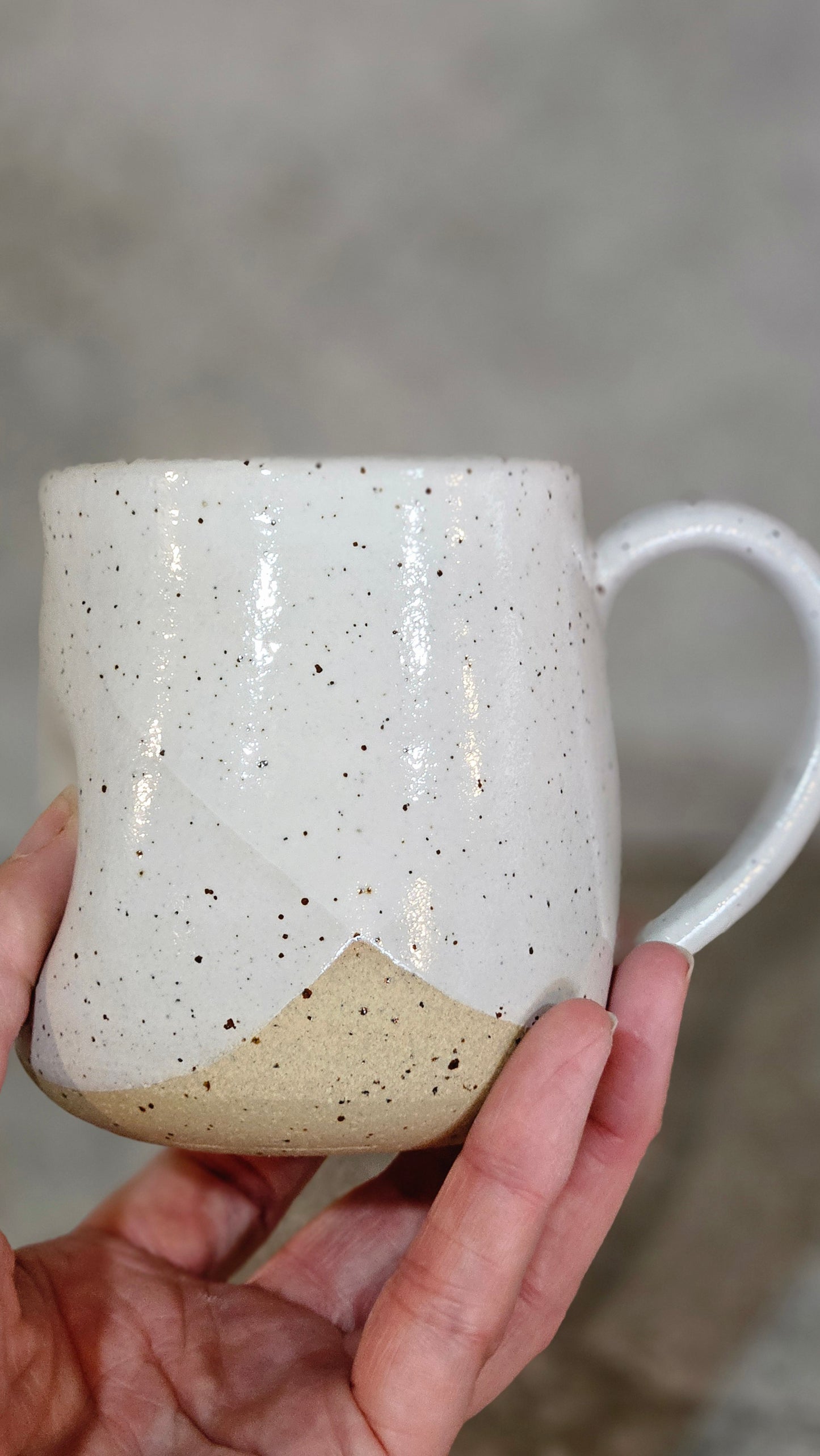 Thumb Dent huggy mug