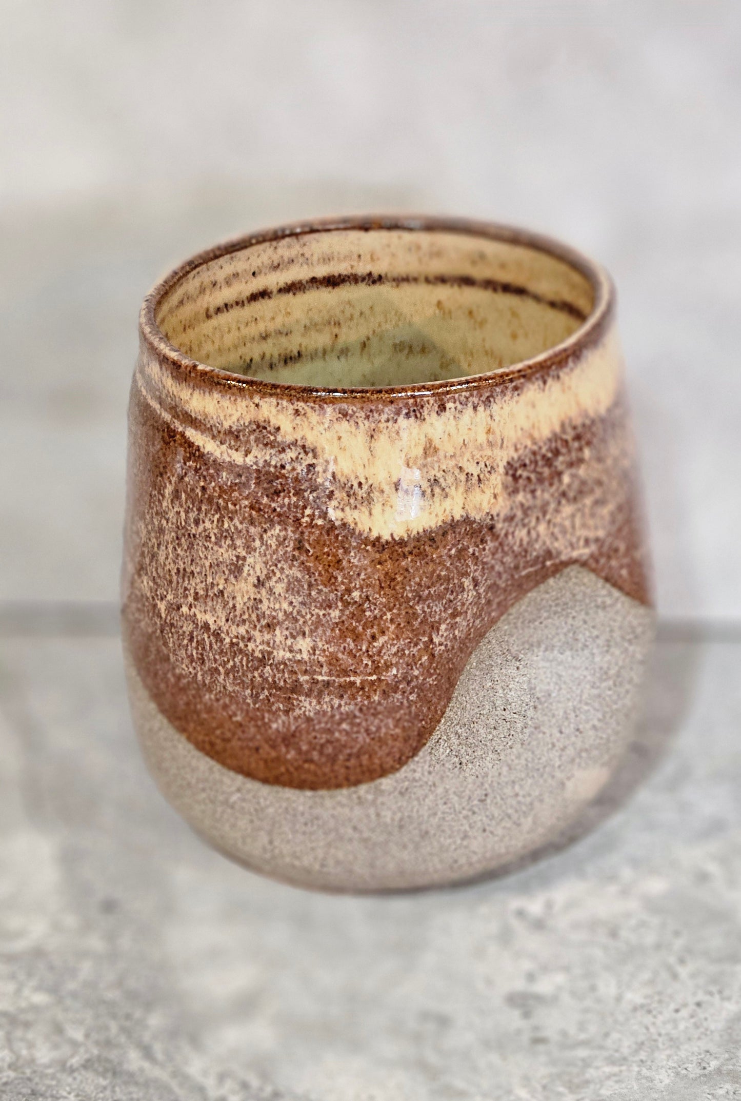 Grey stone Thumb Dent tumblers