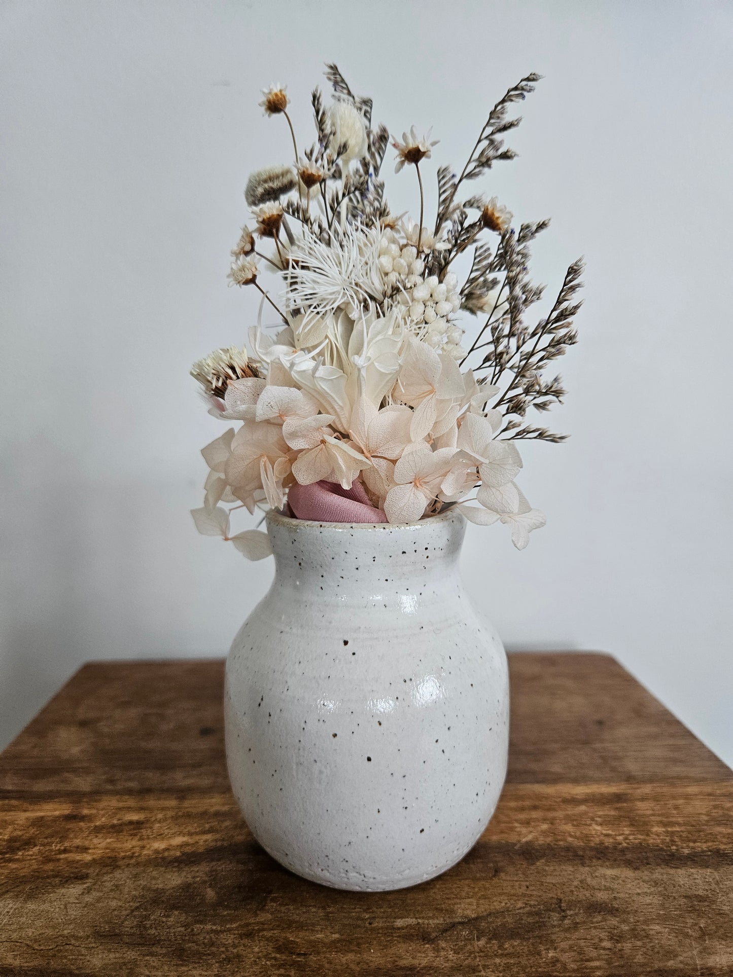 Bud vase