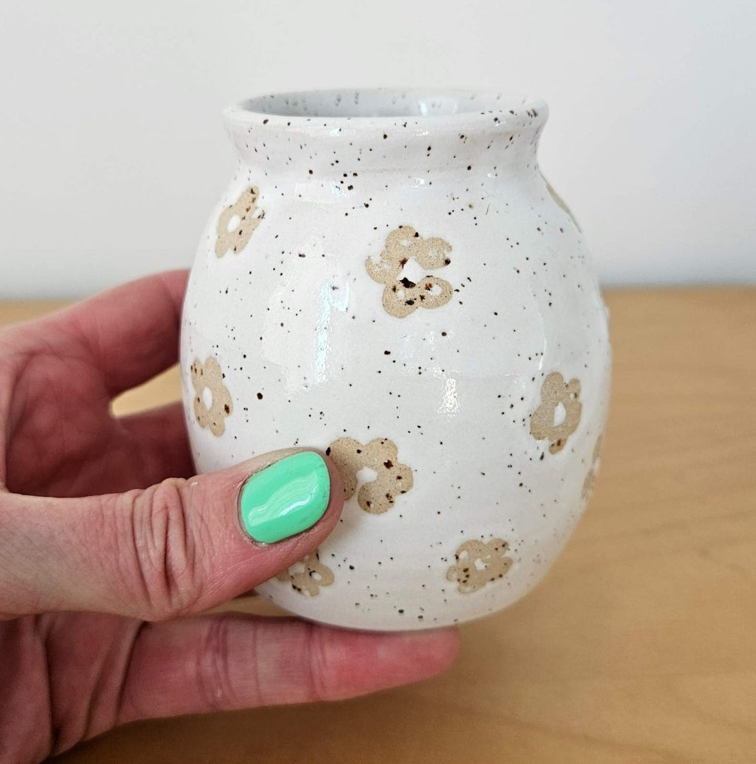 Bud vase