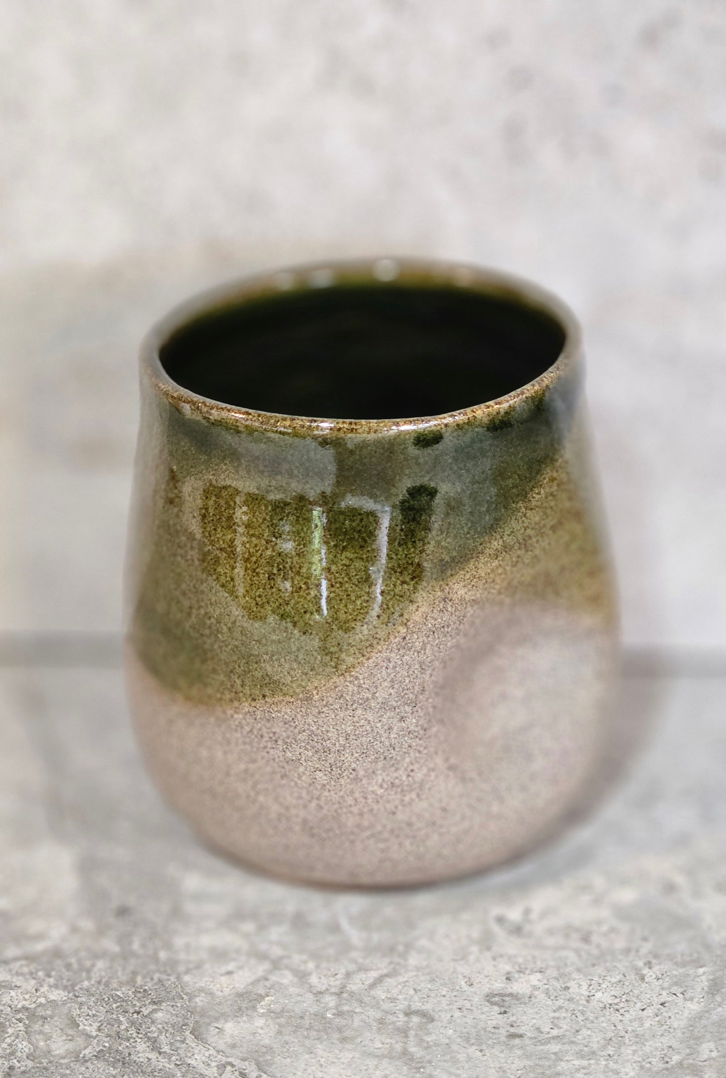 Grey stone Thumb Dent tumblers