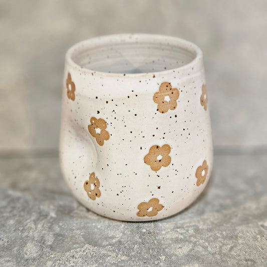 Thumb dent tumbler- Daisies